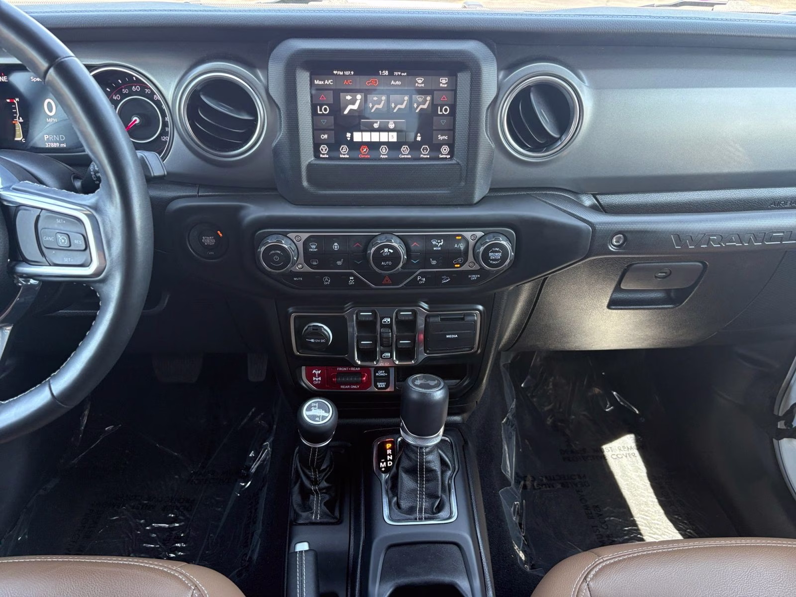 2021 Bright White Clearcoat Jeep Wrangler Unlimited Rubicon 4X4 SUV