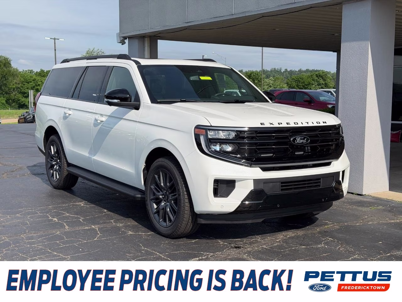 2026 Star White Metallic Tri-Coat Ford Expedition Max Platinum 4X4 SUV