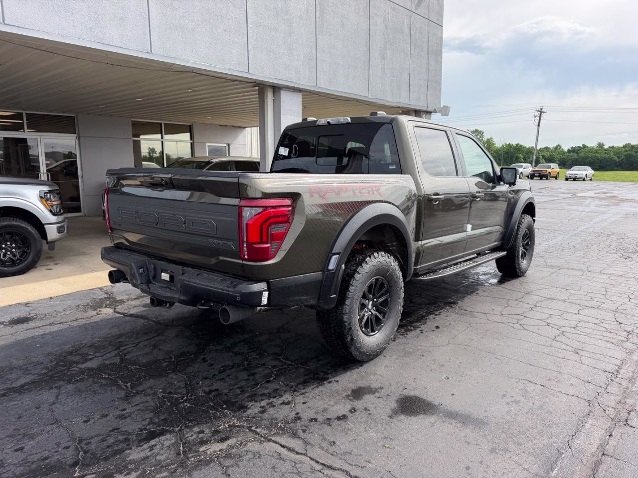 2026 Shelter Green Ford F-150 Raptor 4X4 Truck