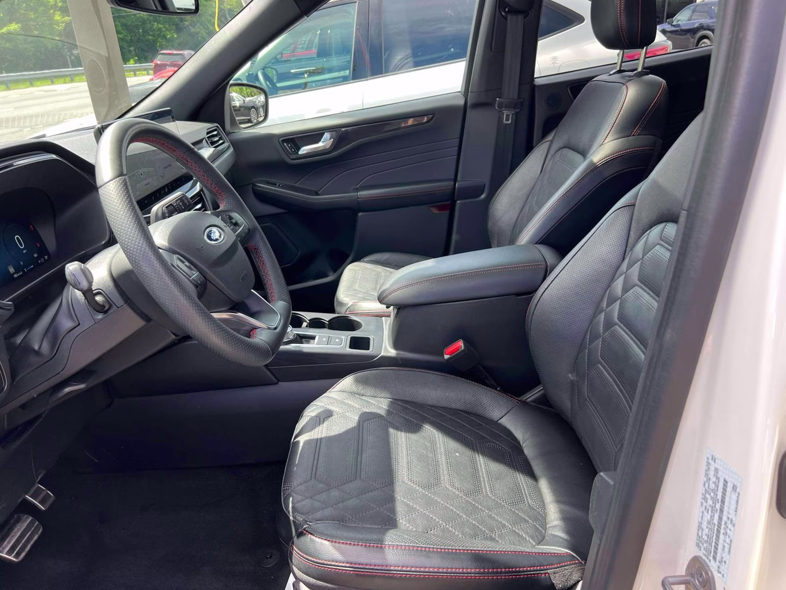 2023 White Ford Escape ST-Line Elite AWD AWD SUV