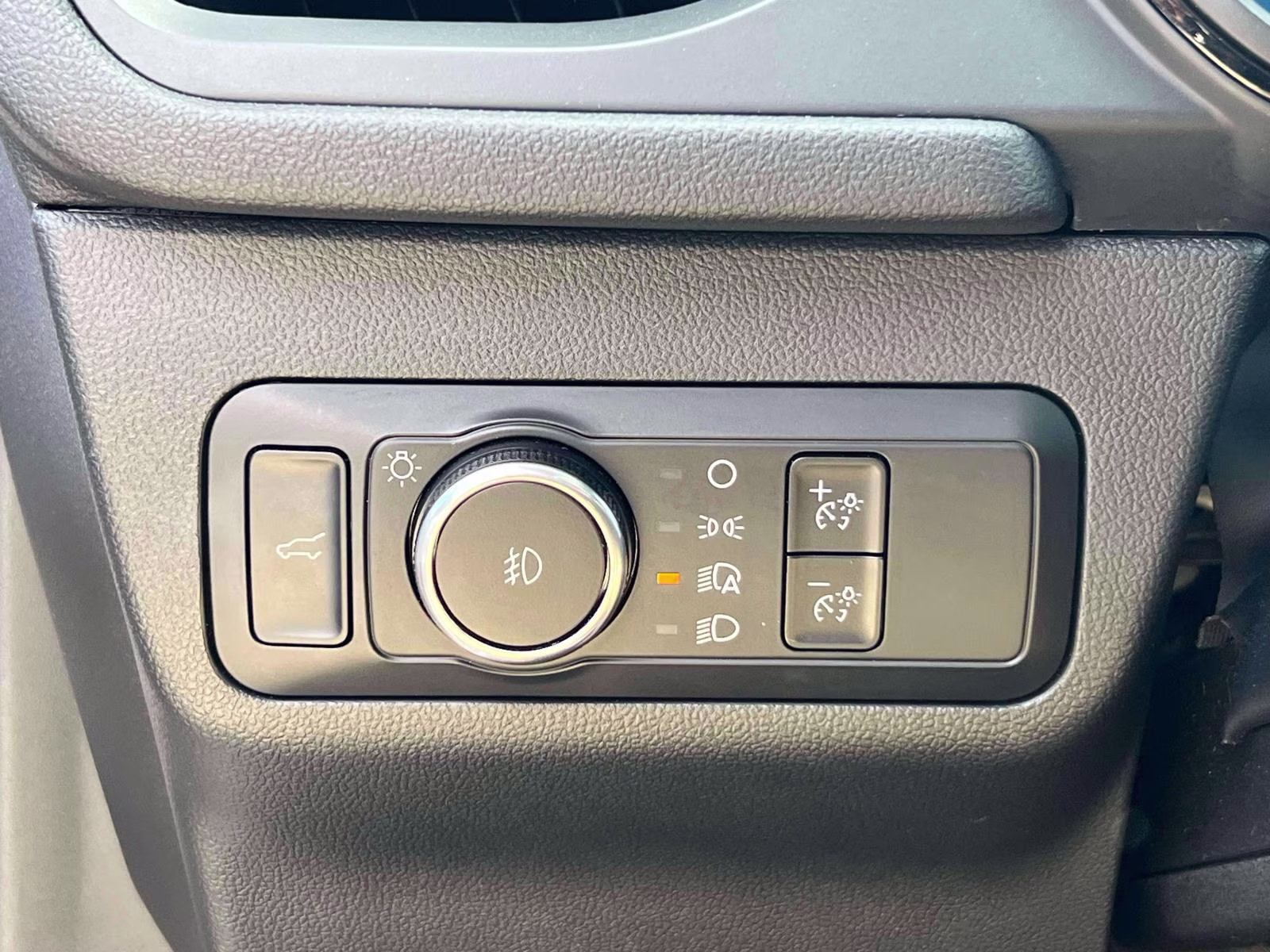 2023 White Ford Escape ST-Line Elite AWD AWD SUV