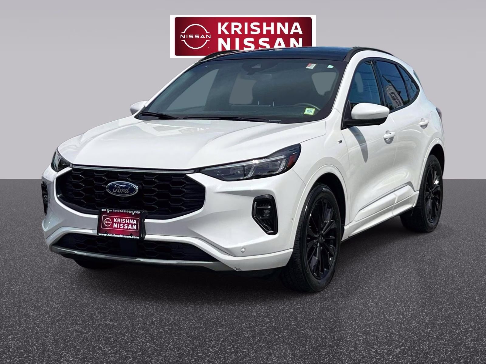 2023 White Ford Escape ST-Line Elite AWD AWD SUV