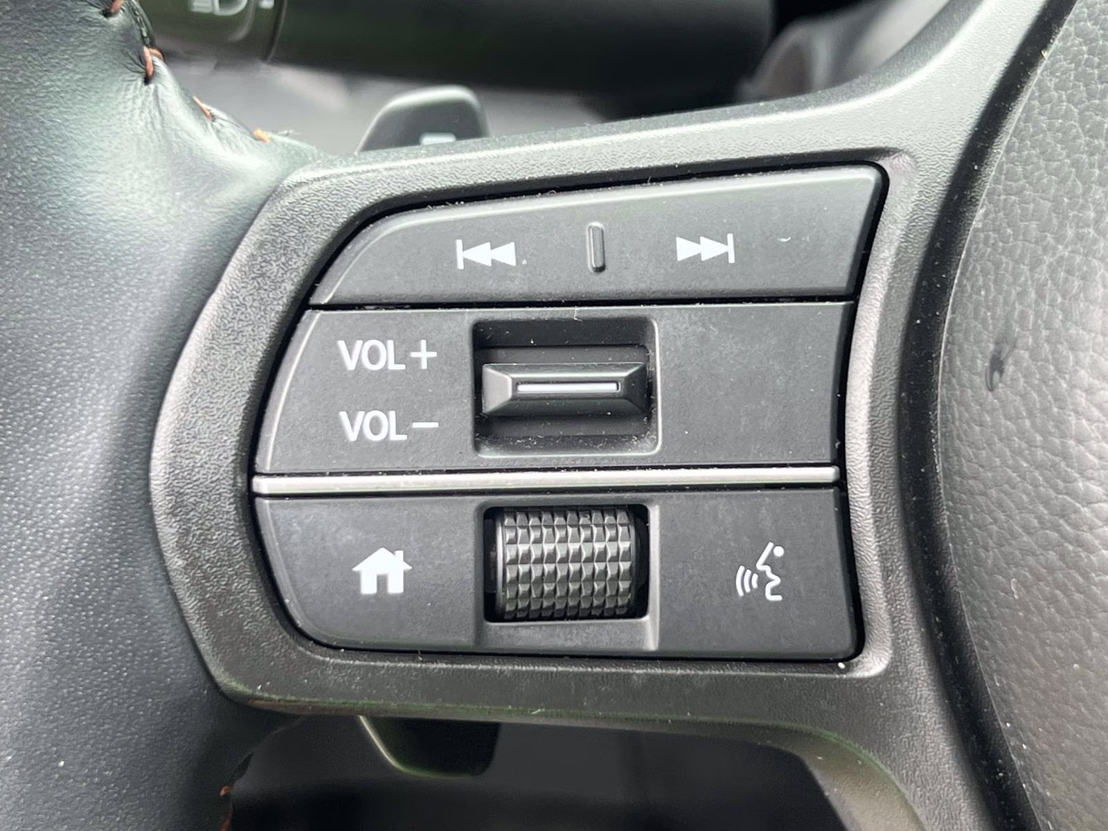 2025 White Honda CR-V Hybrid Sport-L AWD SUV