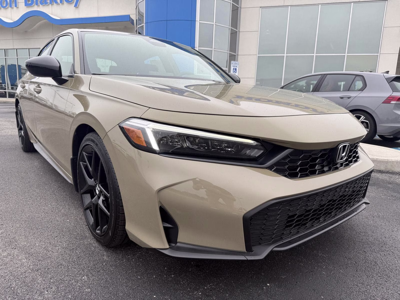 2026 Sand Dune Pearl Honda Civic Hatchback Sport FWD Hatchback