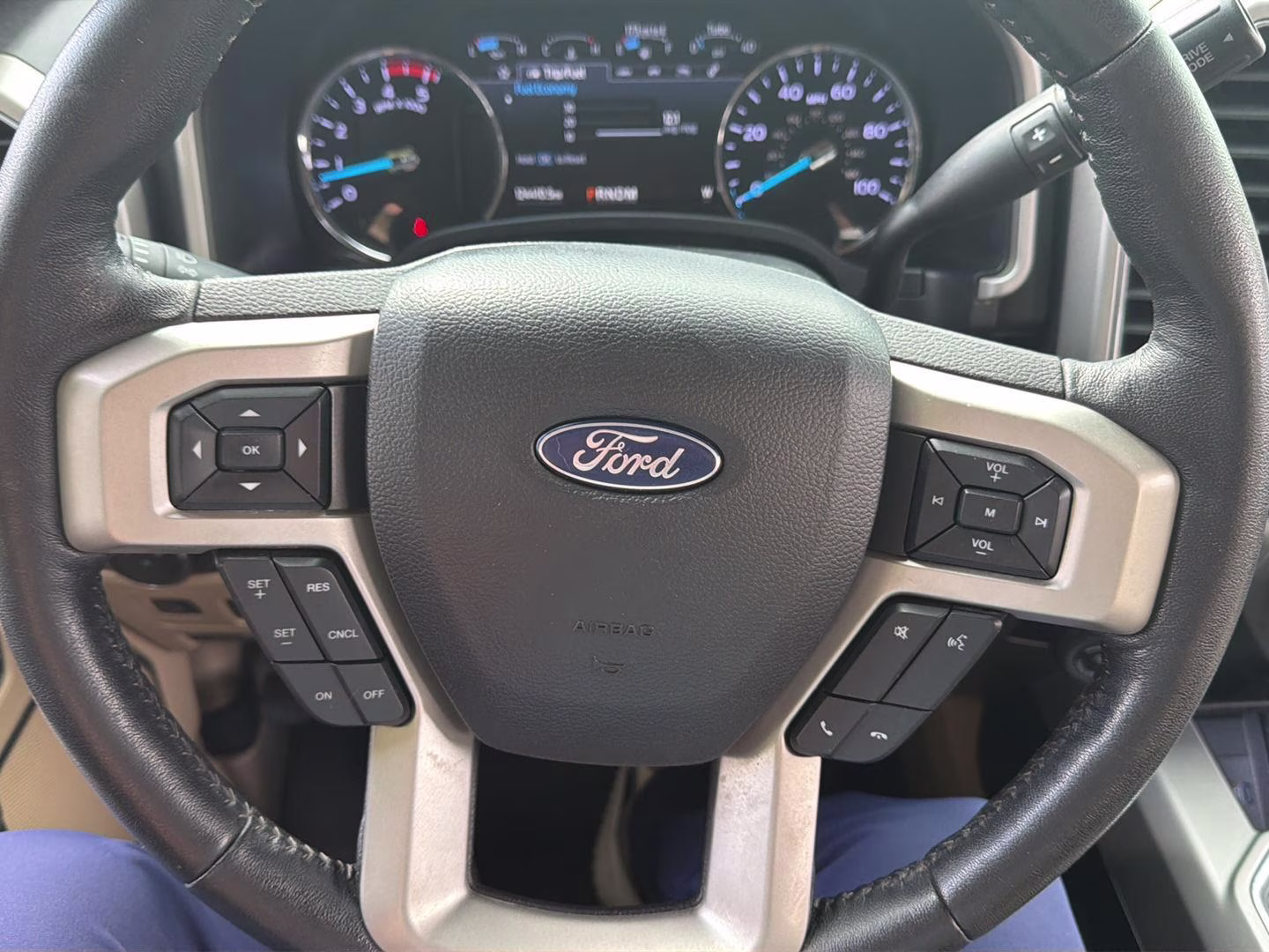 2020 Silver Spruce Ford Super Duty F-450 DRW Lariat 4X4 Truck