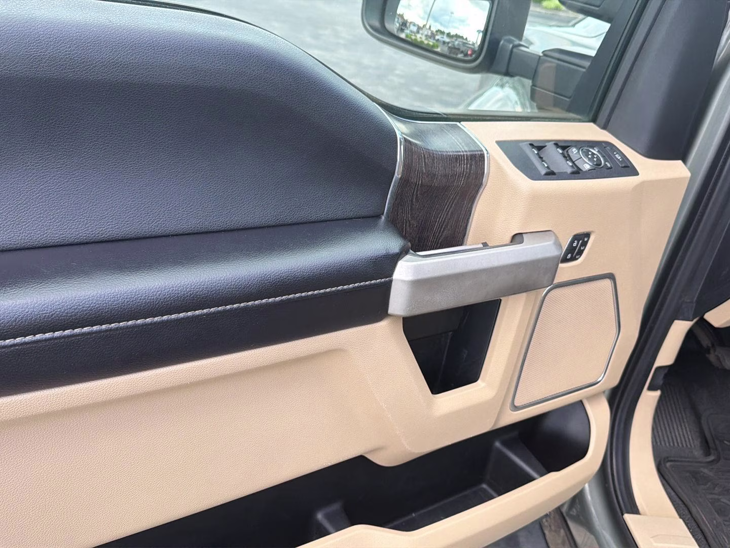 2020 Silver Spruce Ford Super Duty F-450 DRW Lariat 4X4 Truck