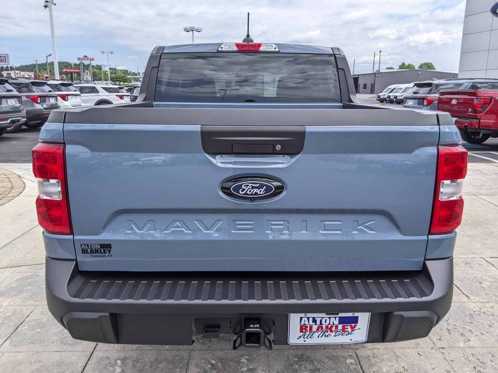 2026 Azure Gray Metallic Tri-Coat Ford Maverick XLT AWD Truck