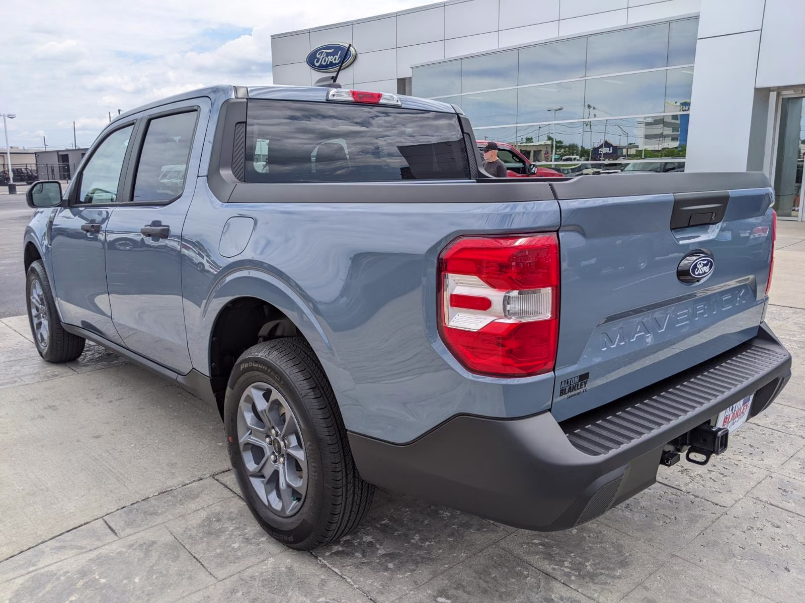 2026 Azure Gray Metallic Tri-Coat Ford Maverick XLT AWD Truck