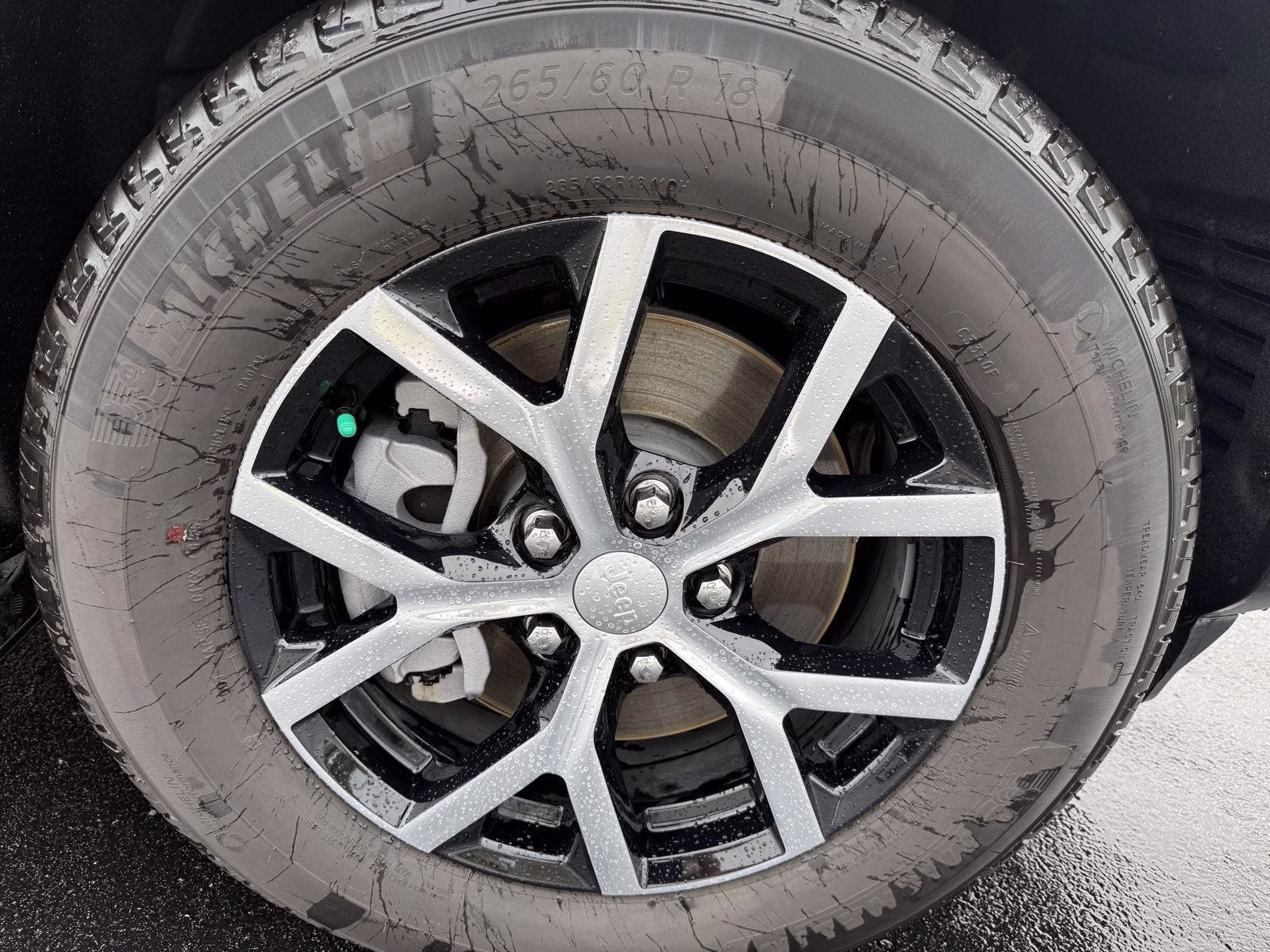 2025 Baltic Gray Metallic Clearcoat Jeep Grand Cherokee L Limited 4X4 SUV