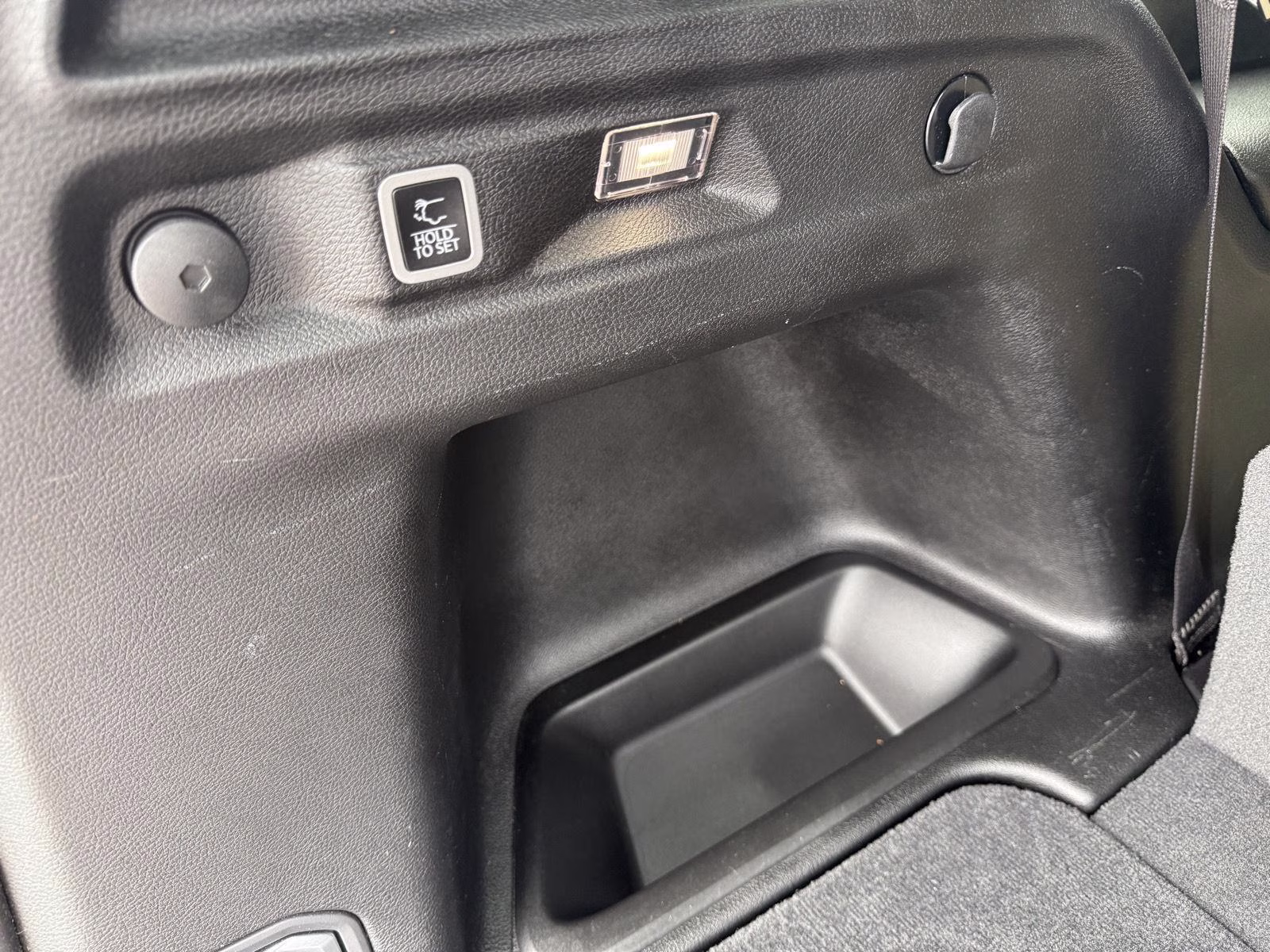 2025 Baltic Gray Metallic Clearcoat Jeep Grand Cherokee L Limited 4X4 SUV