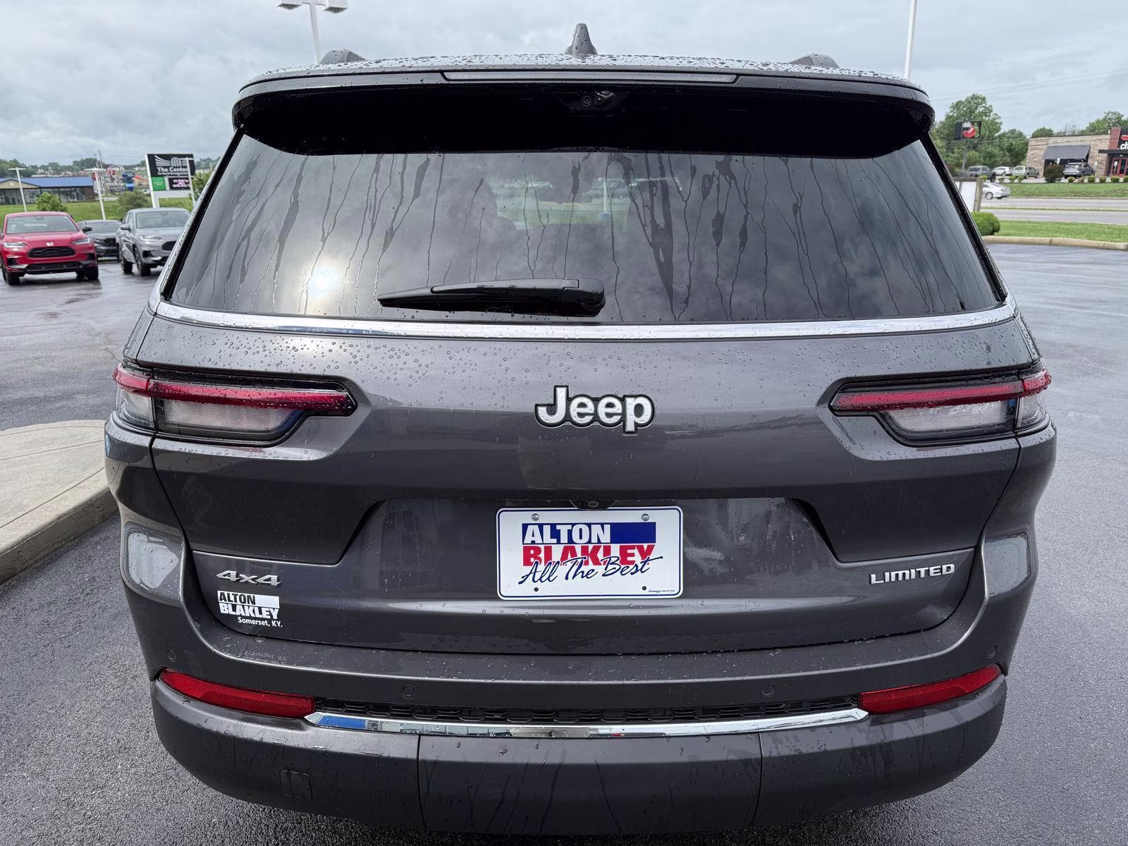 2025 Baltic Gray Metallic Clearcoat Jeep Grand Cherokee L Limited 4X4 SUV