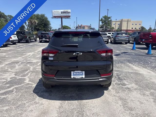 2026 Mosaic Black Metallic Chevrolet Trailblazer LT FWD SUV
