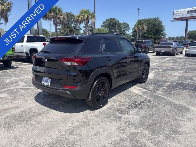 2026 Mosaic Black Metallic Chevrolet Trailblazer LT FWD SUV