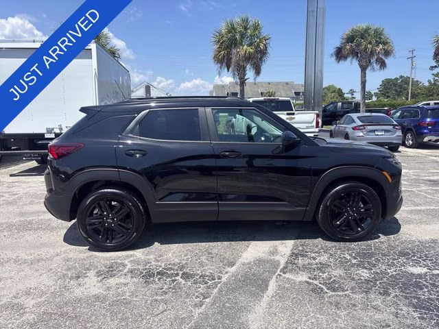 2026 Mosaic Black Metallic Chevrolet Trailblazer LT FWD SUV