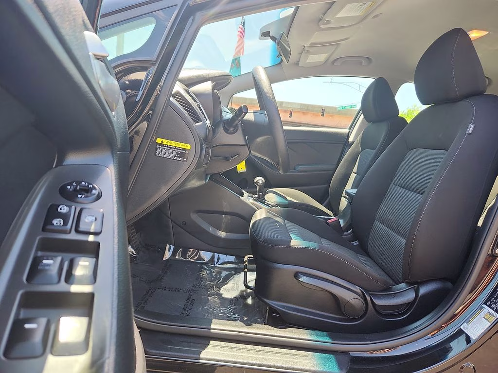 2017 Aurora Black Pearl Kia Forte LX FWD Sedan