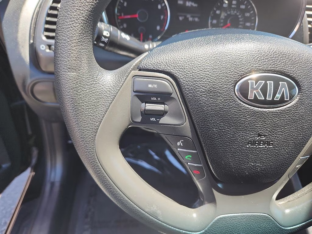 2017 Aurora Black Pearl Kia Forte LX FWD Sedan
