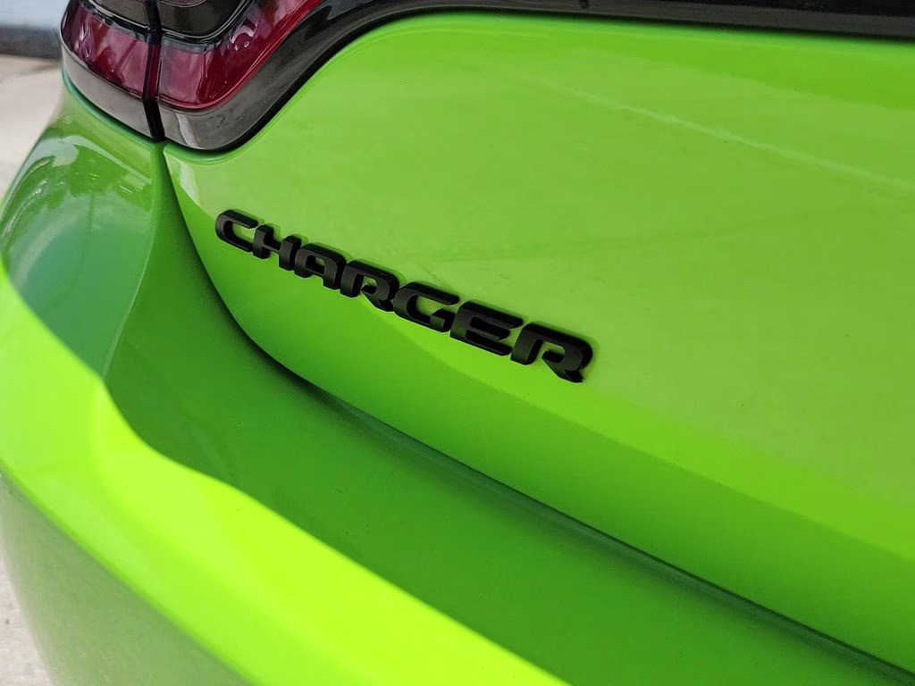 2023 Sublime Metallic Clearcoat Dodge Charger SXT RWD Sedan