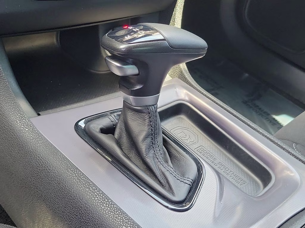 2023 Sublime Metallic Clearcoat Dodge Charger SXT RWD Sedan