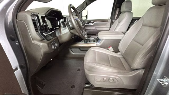 2023 Sterling Gray Metallic Chevrolet Silverado 1500 LT Trail Boss 4X4 Truck