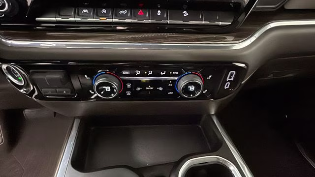 2023 Sterling Gray Metallic Chevrolet Silverado 1500 LT Trail Boss 4X4 Truck