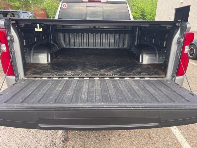 2023 Sterling Gray Metallic Chevrolet Silverado 1500 LT Trail Boss 4X4 Truck