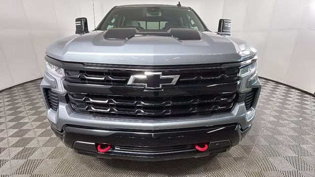 2023 Sterling Gray Metallic Chevrolet Silverado 1500 LT Trail Boss 4X4 Truck