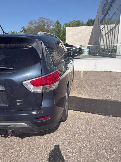 2015 Arctic Blue Metallic Nissan Pathfinder SL 4X4 SUV