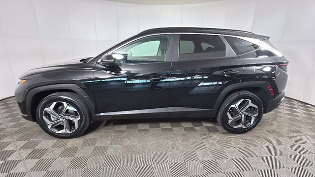 2023 Phantom Black Hyundai Tucson SEL AWD SUV
