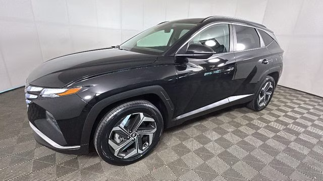 2023 Phantom Black Hyundai Tucson SEL AWD SUV