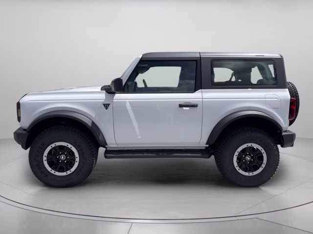 2026 Oxford White Ford Bronco Base 4X4 Convertible