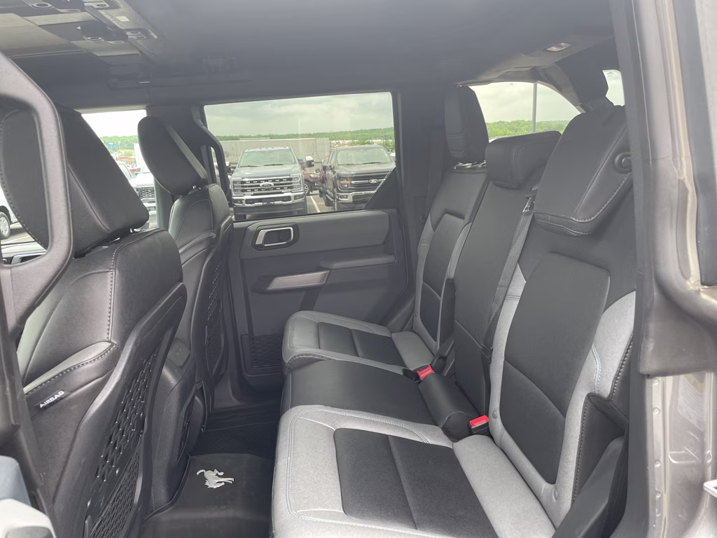 2023 Carbonized Gray Metallic Ford Bronco Black Diamond 4X4 SUV