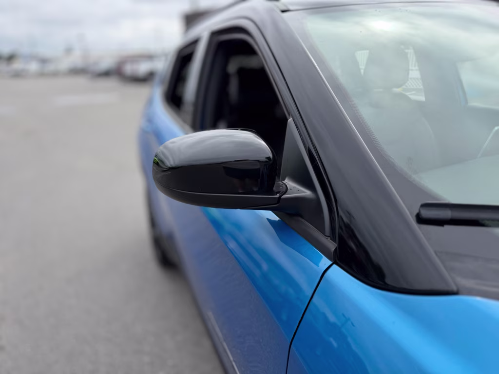 2024 Hydro Blue Pearlcoat Jeep Compass Latitude 4X4 SUV