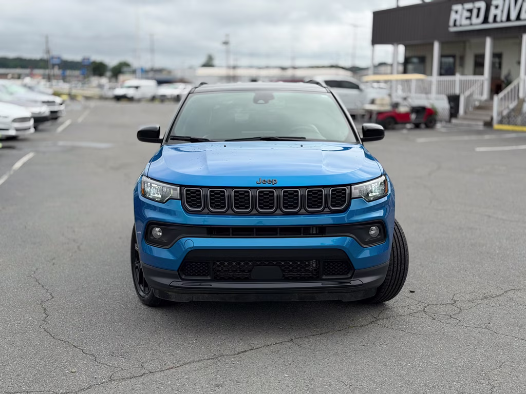 2024 Hydro Blue Pearlcoat Jeep Compass Latitude 4X4 SUV