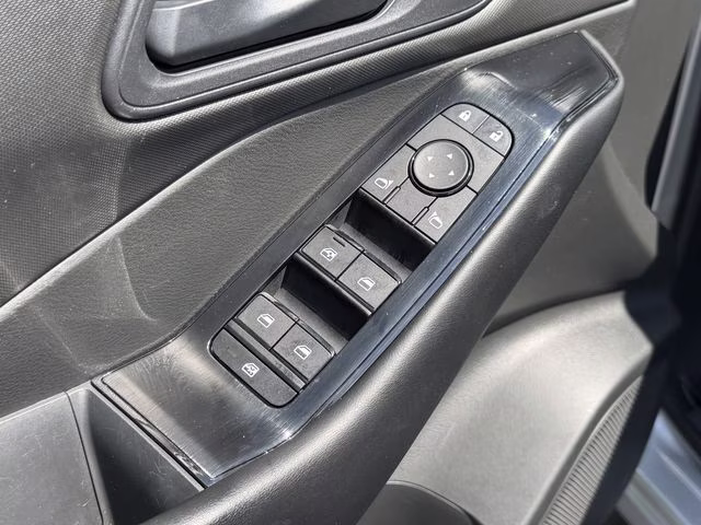 2025 Brilliant Silver Metallic Nissan Rogue S FWD SUV