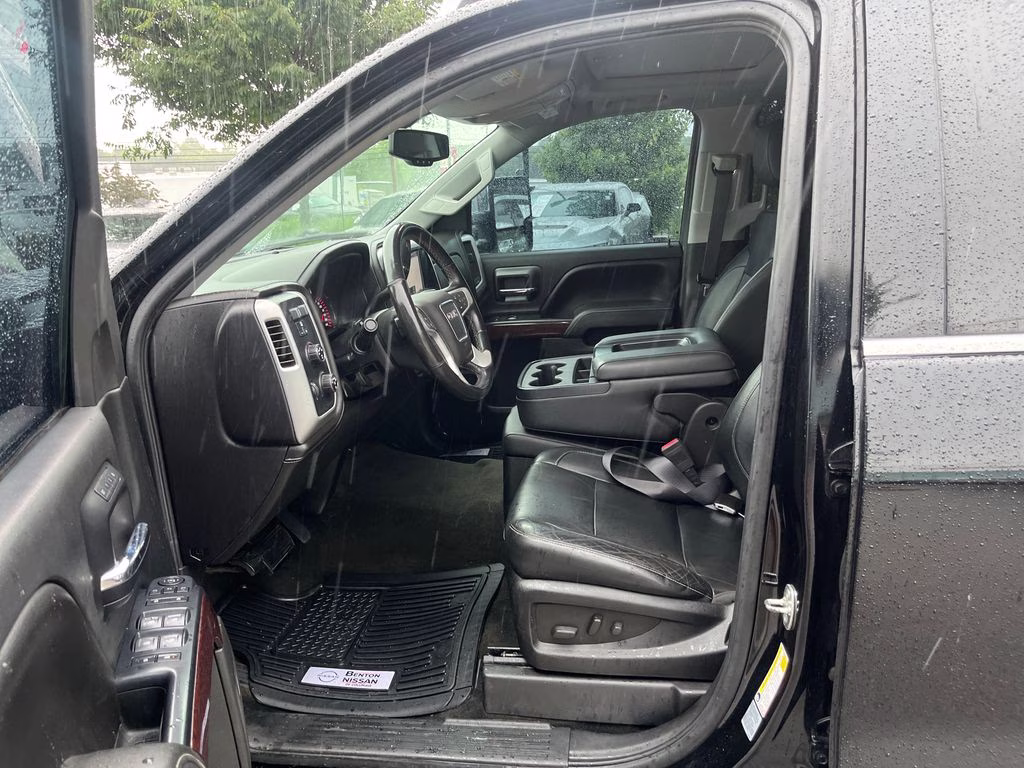 2015 Onyx Black GMC Sierra 1500 SLT Preferred Package 4X4 Truck