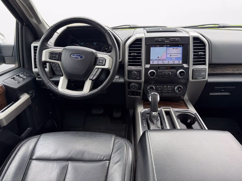 2019 White Platinum Metallic Tri-Coat Ford F-150 Lariat w/Tow & Chrome Appearance & Twin Panel Moon 4X4 Truck