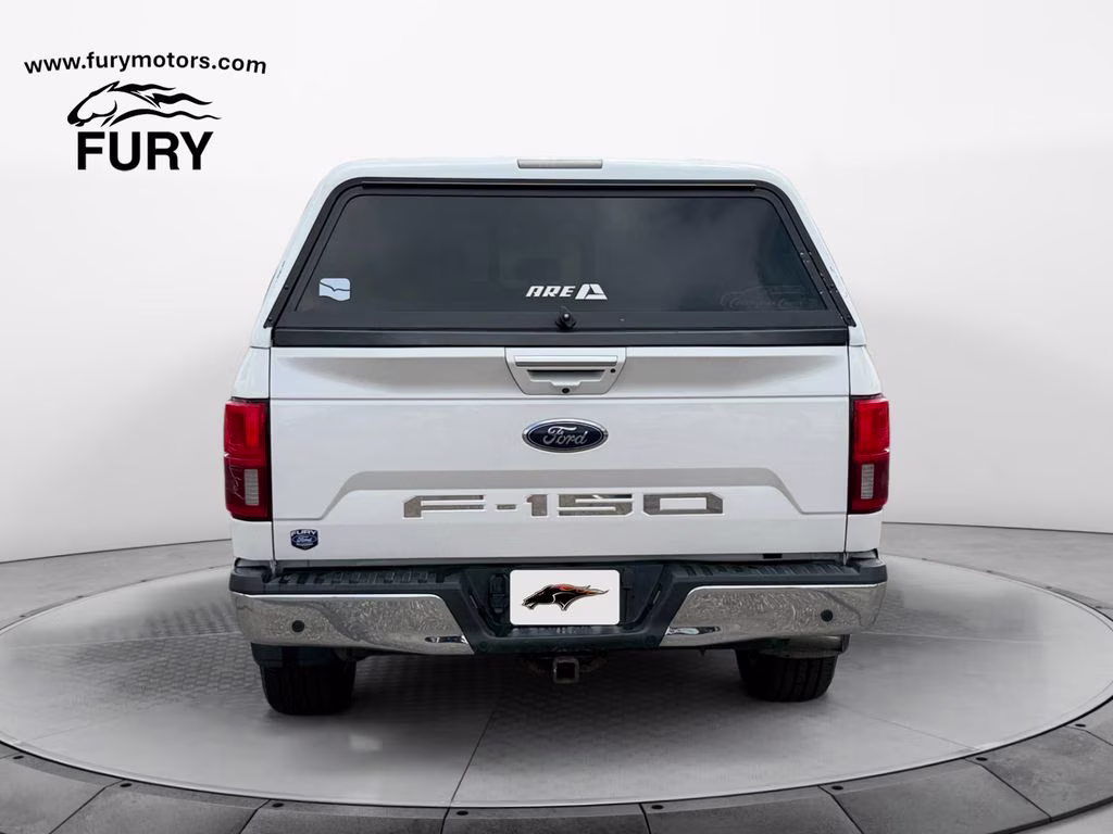 2019 White Platinum Metallic Tri-Coat Ford F-150 Lariat w/Tow & Chrome Appearance & Twin Panel Moon 4X4 Truck