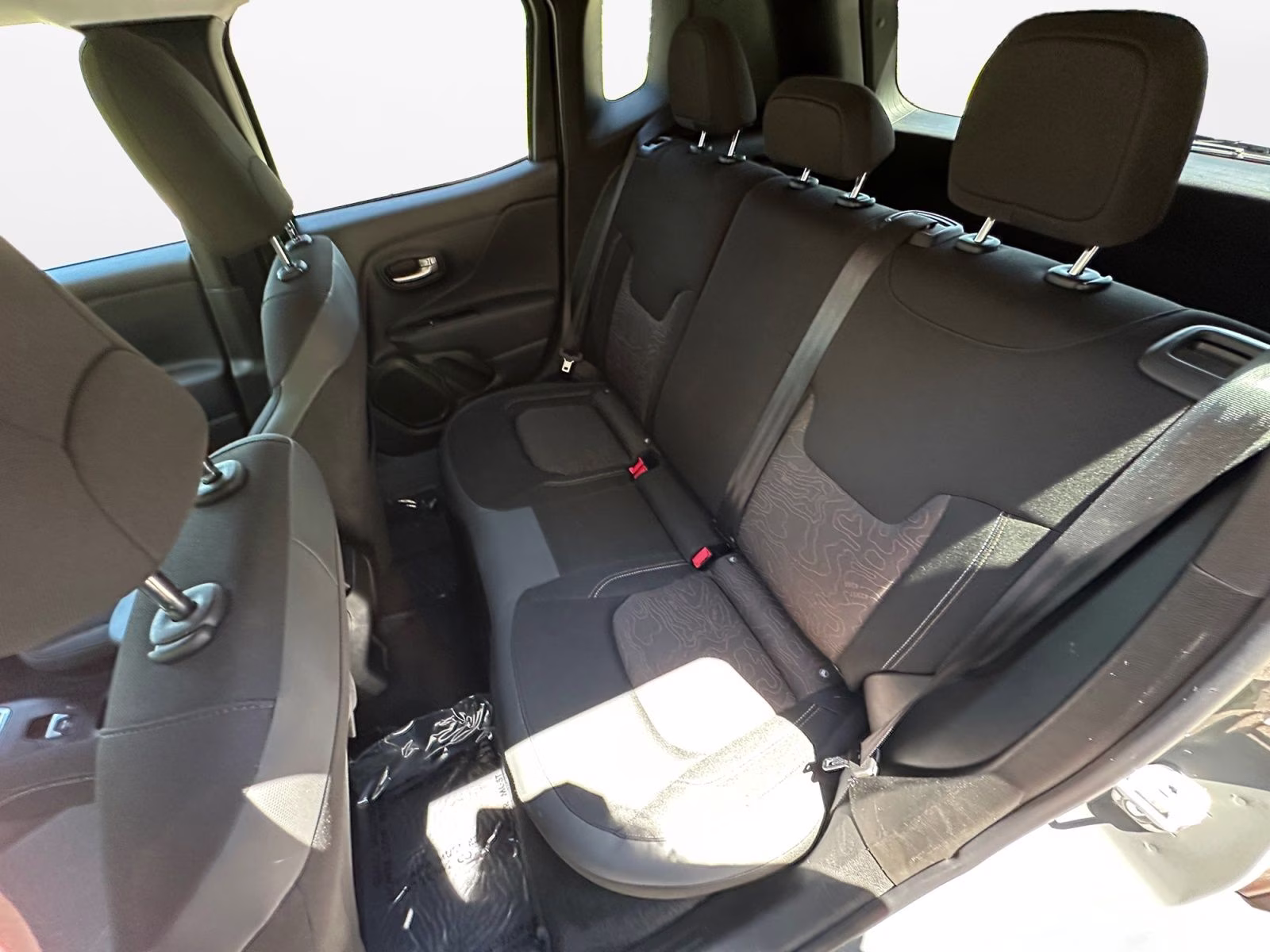 2023 Sting-Gray Clearcoat Jeep Renegade Latitude 4X4 SUV