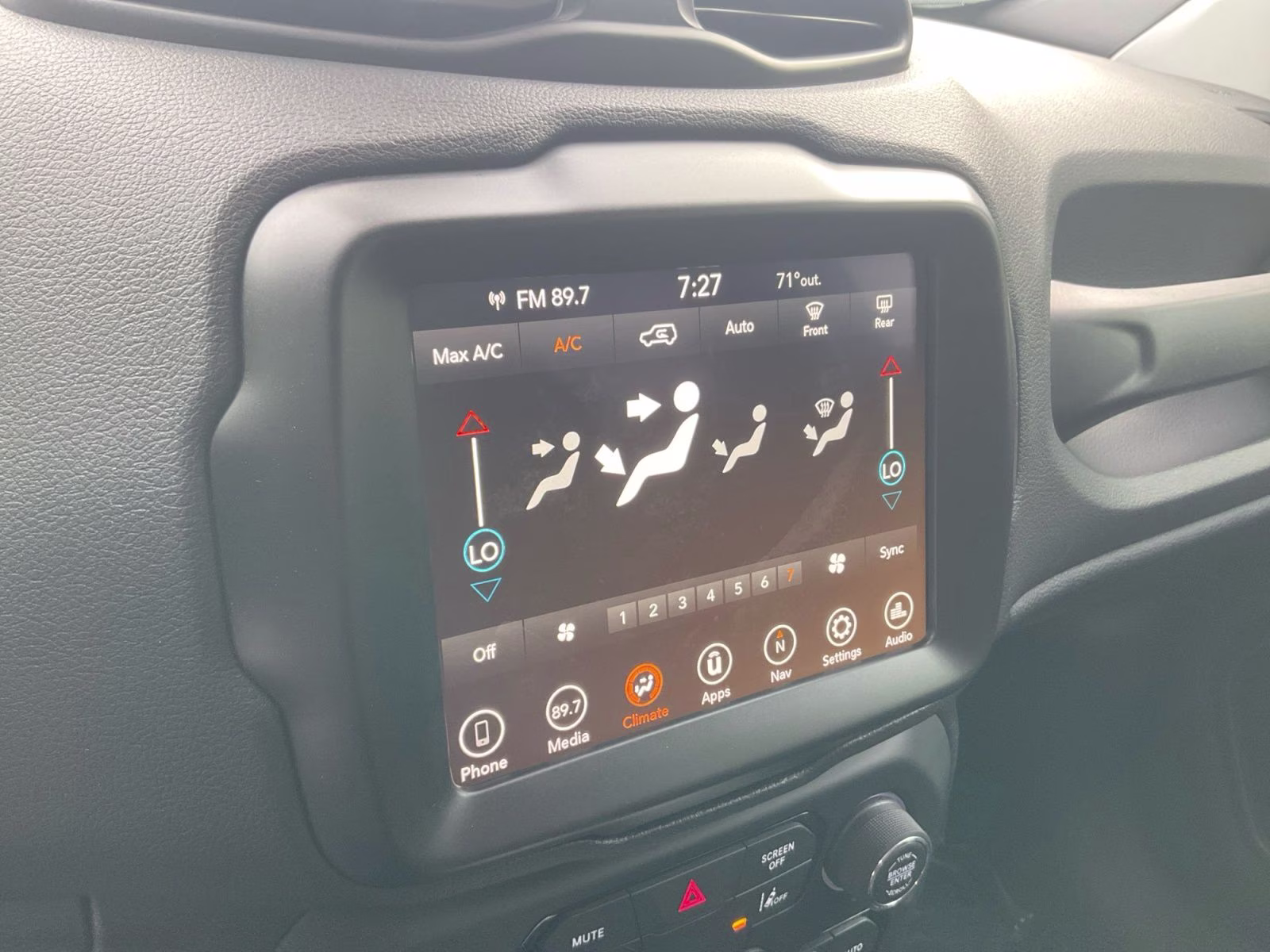 2023 Sting-Gray Clearcoat Jeep Renegade Latitude 4X4 SUV
