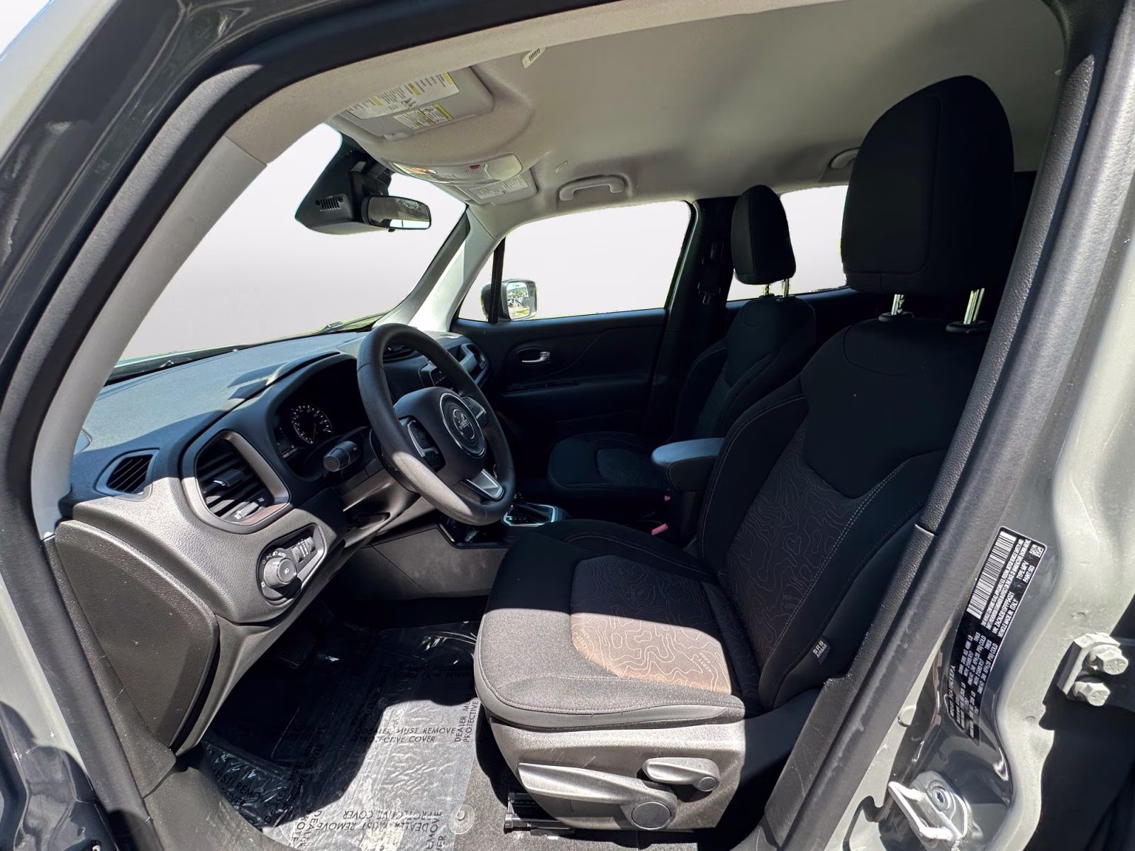 2023 Sting-Gray Clearcoat Jeep Renegade Latitude 4X4 SUV