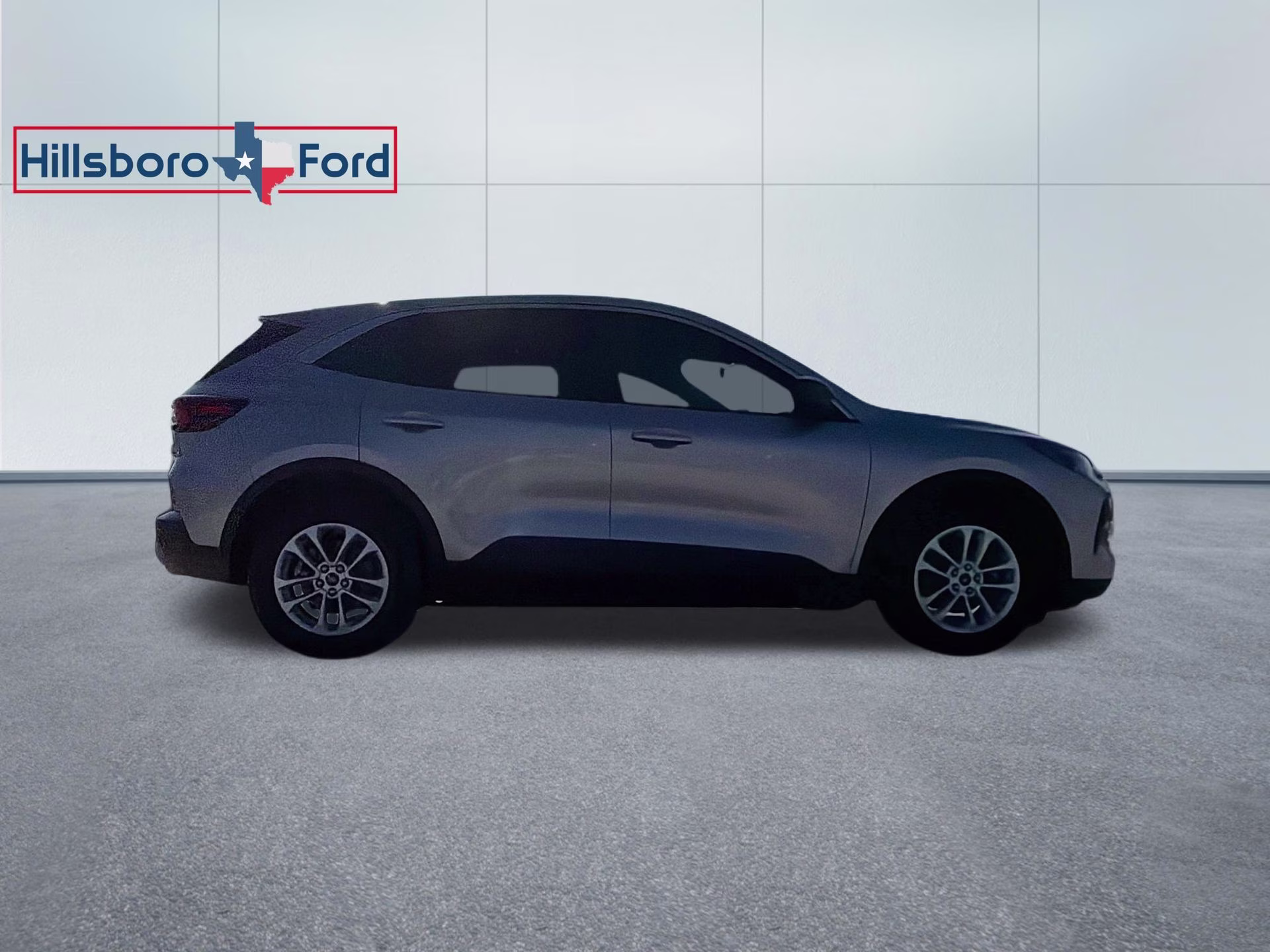 2023 Iconic Silver Metallic Ford Escape Active FWD SUV