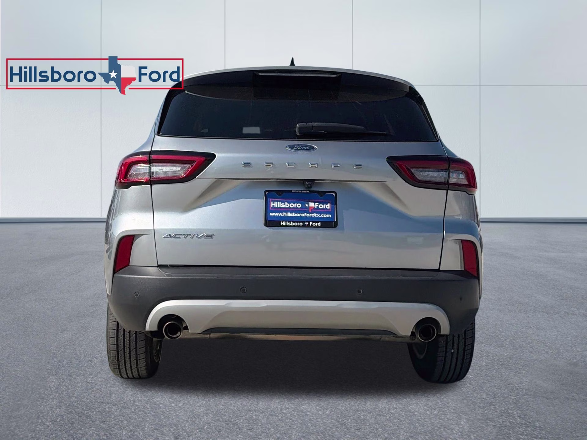 2023 Iconic Silver Metallic Ford Escape Active FWD SUV