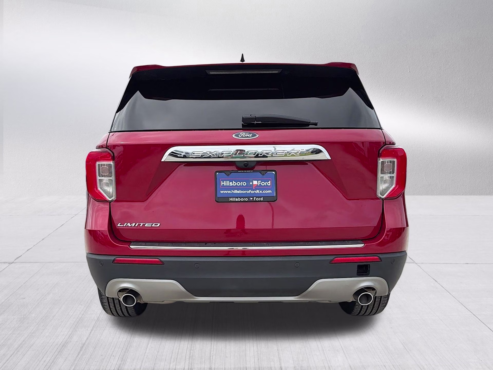 2022 Rapid Red Metallic Tinted Clearcoat Ford Explorer Limited RWD SUV