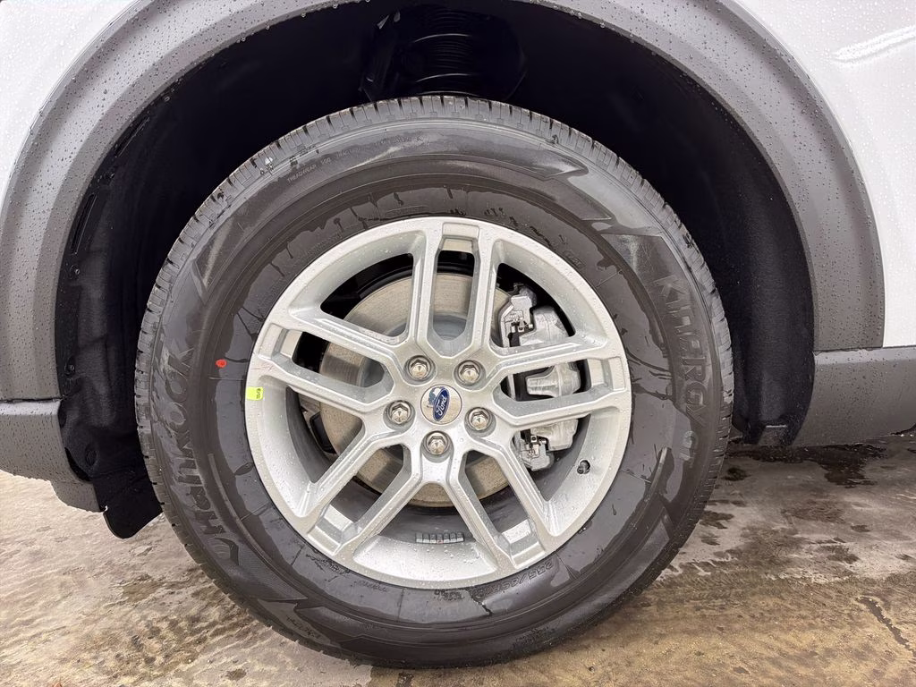 2026 SPACE WHITE Ford Explorer Active RWD SUV
