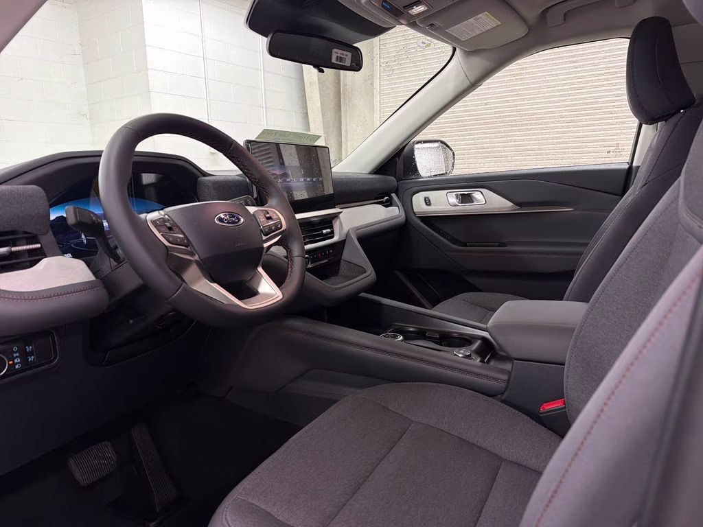 2026 SPACE WHITE Ford Explorer Active RWD SUV