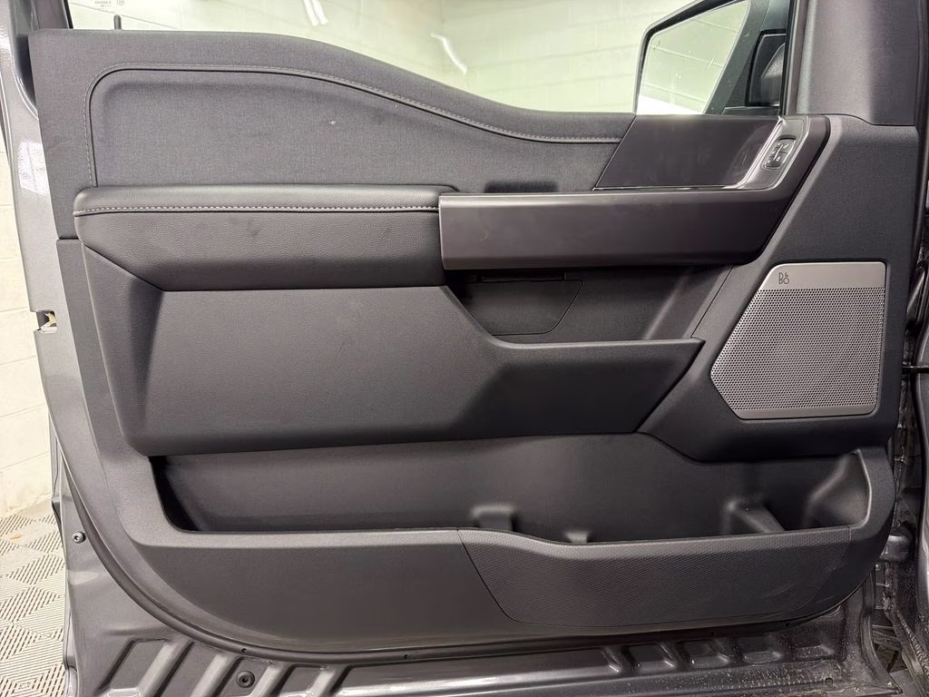 2026 CARBONIZED GRAY Ford F-150 Lariat 4X4 Truck