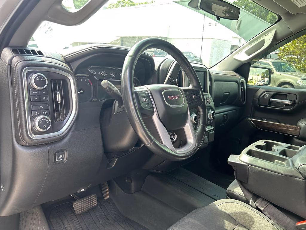 2020 Quicksilver Metallic GMC Sierra 1500 SLE 4X4 Truck