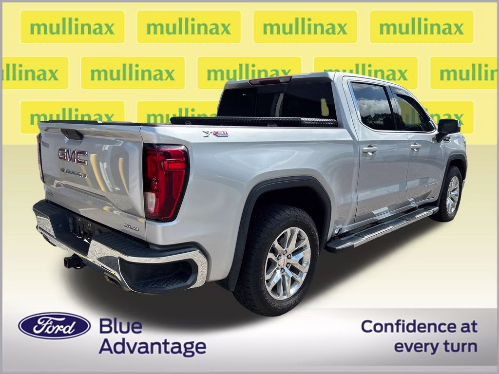 2020 Quicksilver Metallic GMC Sierra 1500 SLE 4X4 Truck