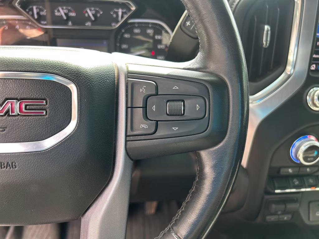 2020 Quicksilver Metallic GMC Sierra 1500 SLE 4X4 Truck