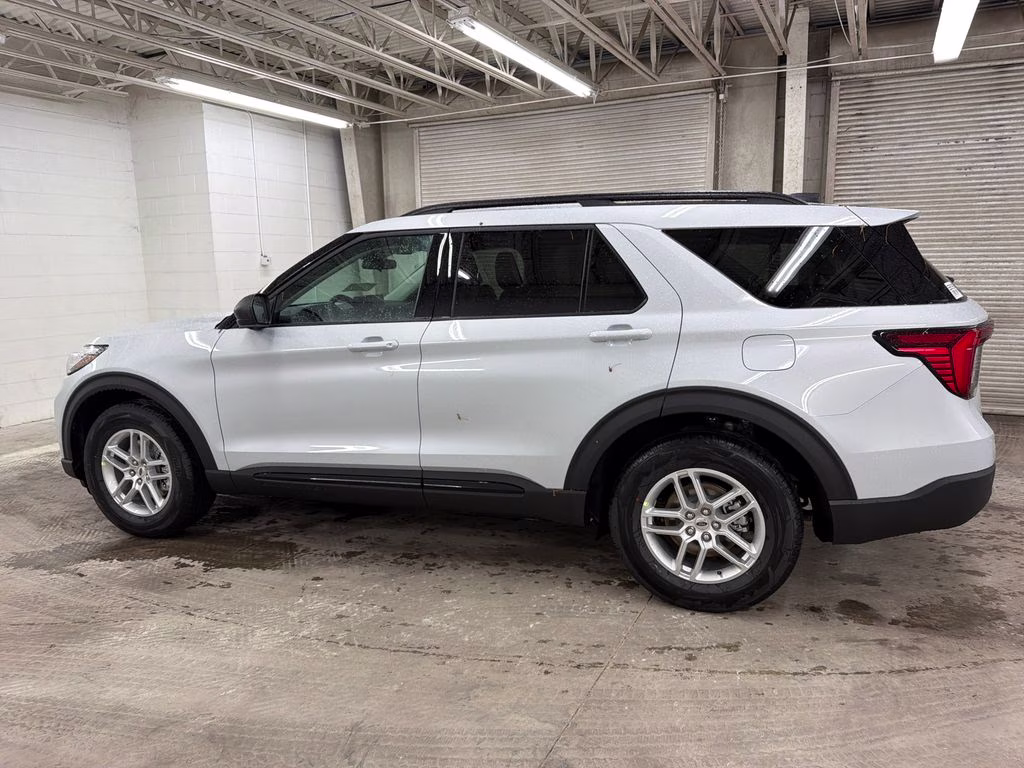 2026 SPACE WHITE Ford Explorer Active RWD SUV